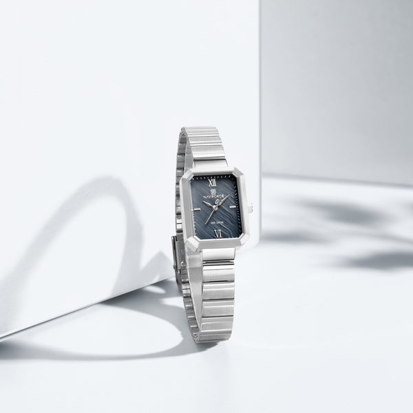Naviforce NF5050 Women's Quartz Standard Watch