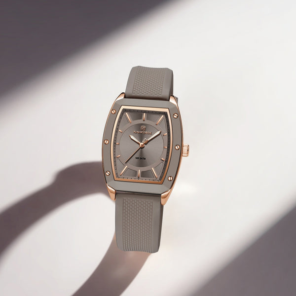 Naviforce NF5049 Women's Quartz Standard Watch